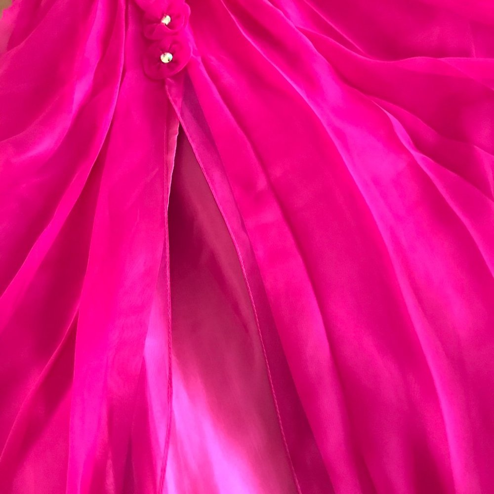 Anny Lee Hot Pink Strapless Ruched Prom Dress with Slit - Picture 6 of 7